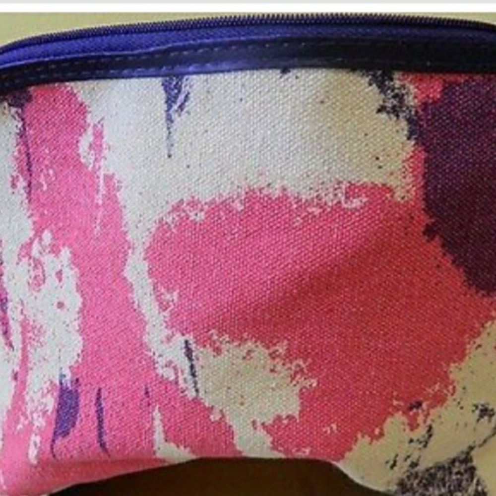 🔥B3G1Free🔥AVON NEW Naturals Canvas makeup bag